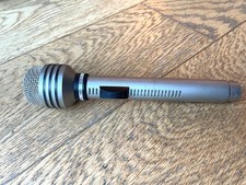 Microfone Telefunken/AKG D119ES antigo dos anos 1960 comprar usado Microfone Telefunken/AKG D119ES antigo dos anos 1960 comprar usado  Enviando para Brazil