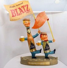 Vitrine de bar de cerveja Blatz da década de 1950. Garrafa de marcha homem e lata COM banners originais, usado comprar usado  Enviando para Brazil