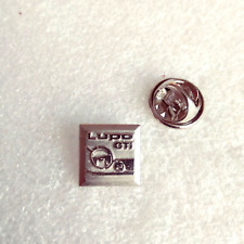 Pin lapel pin d'occasion  Lille-