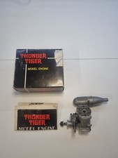 Thunder Tiger 25 Glow Engine RC vintage Model 7701 comprar usado  Enviando para Brazil