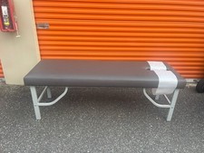 Massage table with d'occasion  Expédié en Belgium