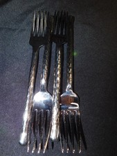 Garfo 4 configurações gourmet corações prata martelado 8 3/8 polegadas levemente usado comprar usado Garfo 4 configurações gourmet corações prata martelado 8 3/8 polegadas levemente usado comprar usado  Enviando para Brazil