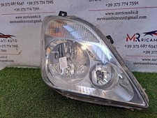 Faro anteriore destro usato  Italia