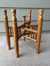 Mesa dobrável vintage de madeira do Oriente Médio apenas base para pernas  comprar usado Mesa dobrável vintage de madeira do Oriente Médio apenas base para pernas  comprar usado  Enviando para Brazil