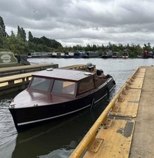 17ft wooden day for sale  LEICESTER