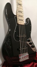 Usado, SQUIER AFFINITY ACTIVE JAZZ BASS Usado 2024 Corpo de choupo pescoço de bordo com estojo macio comprar usado  Enviando para Brazil