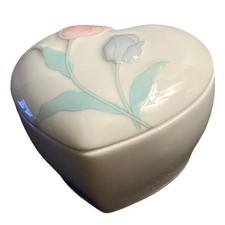 Wedgewood heart shaped for sale  Arlington