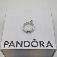 Pandora collana medaglione usato  Spedire a Italy