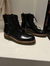 New never worn for sale  Houston