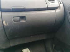 Boite gants skoda d'occasion  Pamiers