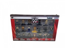 Personaggi collezione wwe usato  Spedire a Italy