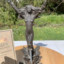 Stunning heredities bronze for sale  MORECAMBE