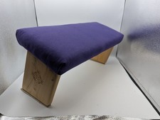 Banco de meditação dobrável MeditationBench.com roxo celta pernas angulares cruzadas comprar usado Banco de meditação dobrável MeditationBench.com roxo celta pernas angulares cruzadas comprar usado  Enviando para Brazil