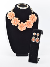 Jewelry piece set for sale  Bishop