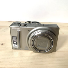 Fotocamera digitale compatta usato  Polistena