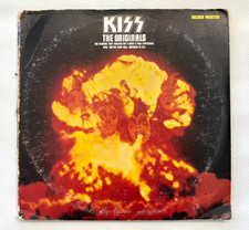 Kiss the Originals: 3 Vinyl LP Set Second Printing COMPLETE With Extras comprar usado Kiss the Originals: 3 Vinyl LP Set Second Printing COMPLETE With Extras comprar usado  Enviando para Brazil