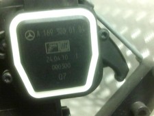 Pedale accelerateur mercedes d'occasion  Haubourdin