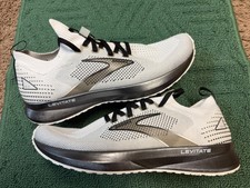 Tênis masculino 110372 135 Brooks Levitate 5 ajuste furtivo comprar usado  Enviando para Brazil