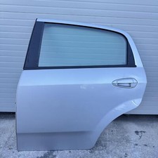 Portiera posteriore sinistra usato Portiera posteriore sinistra usato  Italia