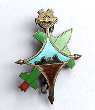 Military insignia ciees d'occasion  Expédié en Belgium