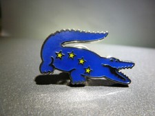 Pin lacoste tennis d'occasion  Expédié en Belgium