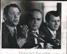 1972 Press Photo Indiana Senator Vance Hartke - mjb62985 comprar usado  Enviando para Brazil