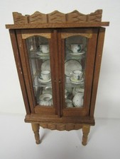 Armário Curio de madeira vitoriano porcelana com porcelana escala 1:12 frete grátis comprar usado  Enviando para Brazil