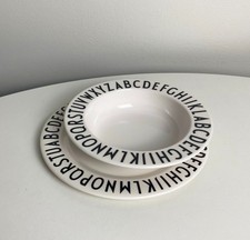 [Conjunto de prato e tigela de letras design por Arne Jacobsen] Melamina Dinamarca Dinamarquesa comprar usado  Enviando para Brazil