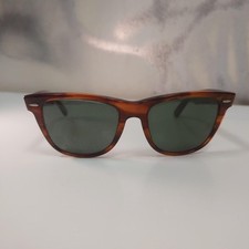 Ray ban wayfarer for sale  NEWTOWNARDS