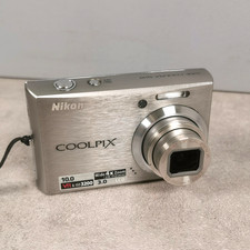 Nikon coolpix s610 d'occasion  Yffiniac
