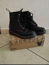 Martens nere nuove usato  Gallipoli