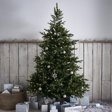 White company 7.5ft for sale  COLCHESTER