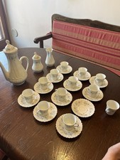 Set pezzi tazzine usato  Bari