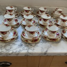 Royal albert old for sale  CLEETHORPES