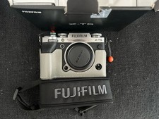 Fujifilm 40.2 mirrorless for sale  LONDON