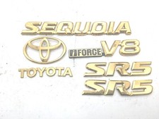 01 02 03 04 05 06 07 TOYOTA SEQUOIA V8 EMBLEMA DO PORTÃO TRASEIRO LOGOTIPO EMBLEMA DOURADO, usado comprar usado  Enviando para Brazil
