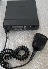 Rádio móvel Motorola DM3600 Mototrbo UHF INCLUINDO MICROFONE MOTOROLA comprar usado  Enviando para Brazil