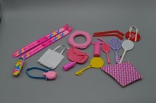 Barbie Acessórios Esportivos Esquis Tênis SCUBA Kite Skate Bolsa de Ginástica LOTE Antigo comprar usado  Enviando para Brazil
