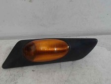 Repetiteur gauche 504104575 d'occasion  Caudan