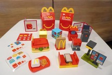 Mcdonalds happy meal d'occasion  Expédié en Belgium