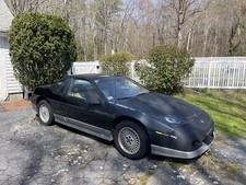 1985 pontiac fiero for sale  West Townsend