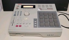 Akai profesional mpc2000 for sale Akai profesional mpc2000 for sale  Spring