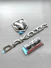 2005-2011 Dodge Dakota V8 emblema porta traseira logotipo emblema conjunto fabricante de equipamento original usado comprar usado  Enviando para Brazil