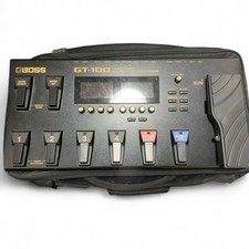 Boss 100 pedale usato  Spedire a Italy
