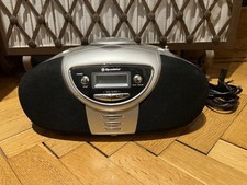 Radio stereo portatile usato  Padova
