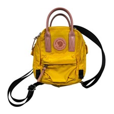 RARO ACNE STUDIOS x Fjallraven Micro Mini Mochila Bolsa Amarela Transversal comprar usado RARO ACNE STUDIOS x Fjallraven Micro Mini Mochila Bolsa Amarela Transversal comprar usado  Enviando para Brazil