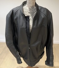 Blouson moto cuir d'occasion Blouson moto cuir d'occasion  Annœullin