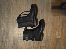 Womans size 6.5 for sale  Collinsville
