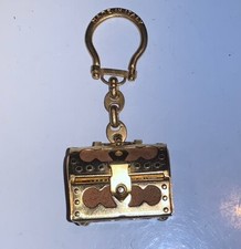 Kit de costura vintage Lord Patent chaveiro dedal caixa suporte tesouro Itália comprar usado  Enviando para Brazil