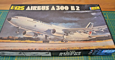 Maquette airbus 300 d'occasion Maquette airbus 300 d'occasion  Elne